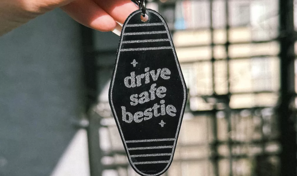 KEYCHAIN - DRIVE SAFE