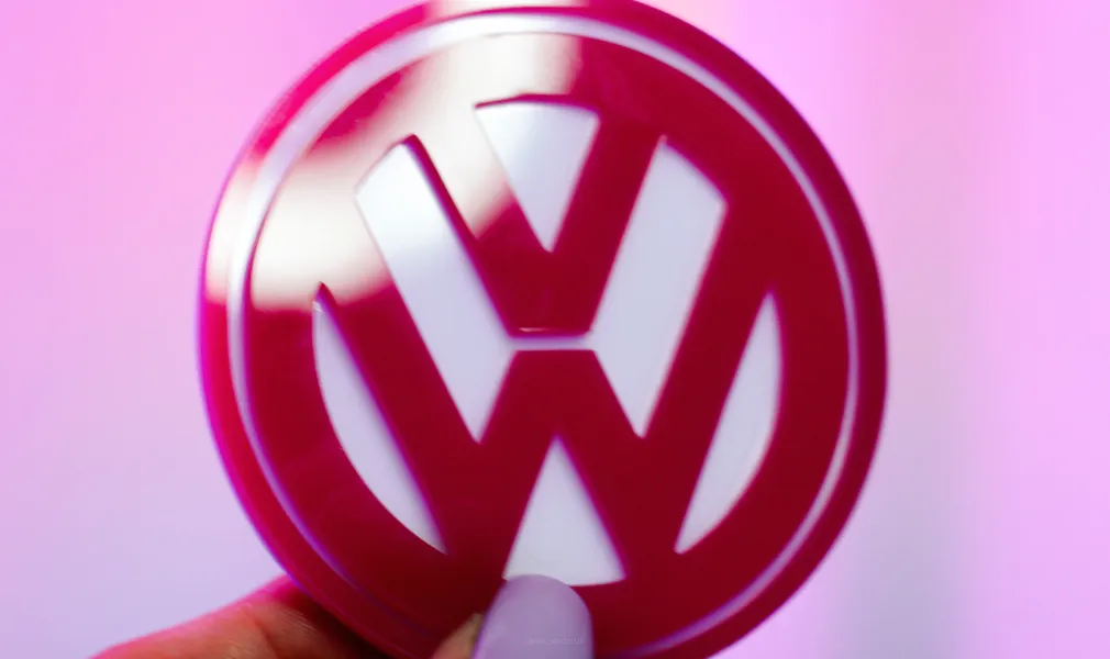 VOLKSWAGEN EMBLEM