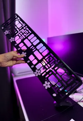 RAMKA TABLICY REJESTRACYJNEJ - SAKURA