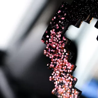 TSURIKAWA - PIXEL HEART - 2