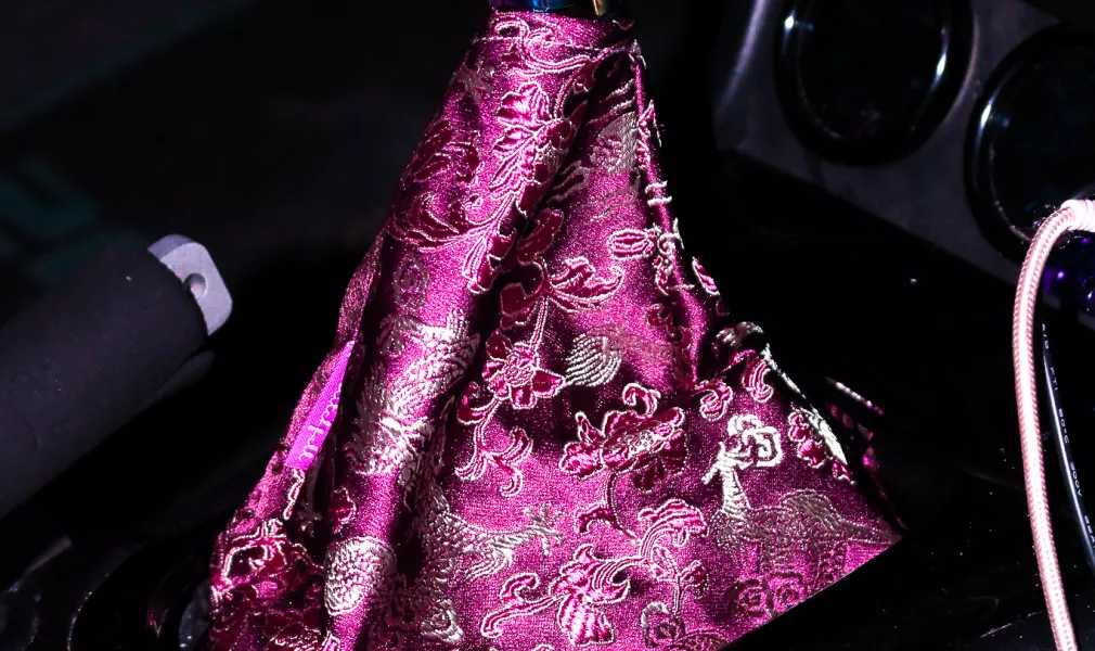 SHIFT BOOT COVER/OSŁONA DŹWIGNI ZMIANY BIEGÓW - JAPANESE DRAGON PINK